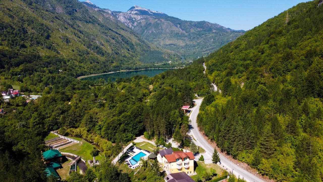 Vila Sunce Village Resort Konjic Exterior photo